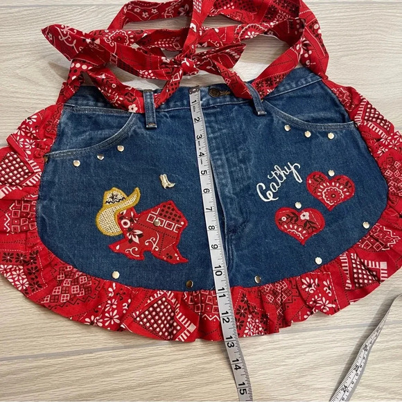 Upcycled Wrangler Blue Denim Red Bandana Cooking Country Western Waist Apron - Picture 8 of 9